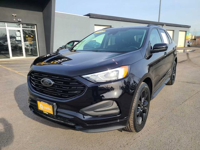 Used 2022 Ford Edge SE w/ Black Appearance Package