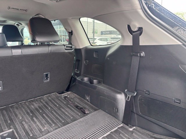 Used 2021 Toyota Highlander XLE AWD/4WD image 47