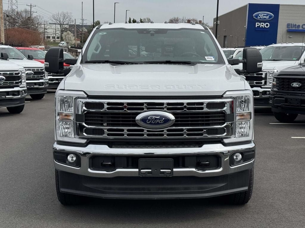 New 2026 Ford F350 XL w/ XL Chrome Package AWD/4WD image 8