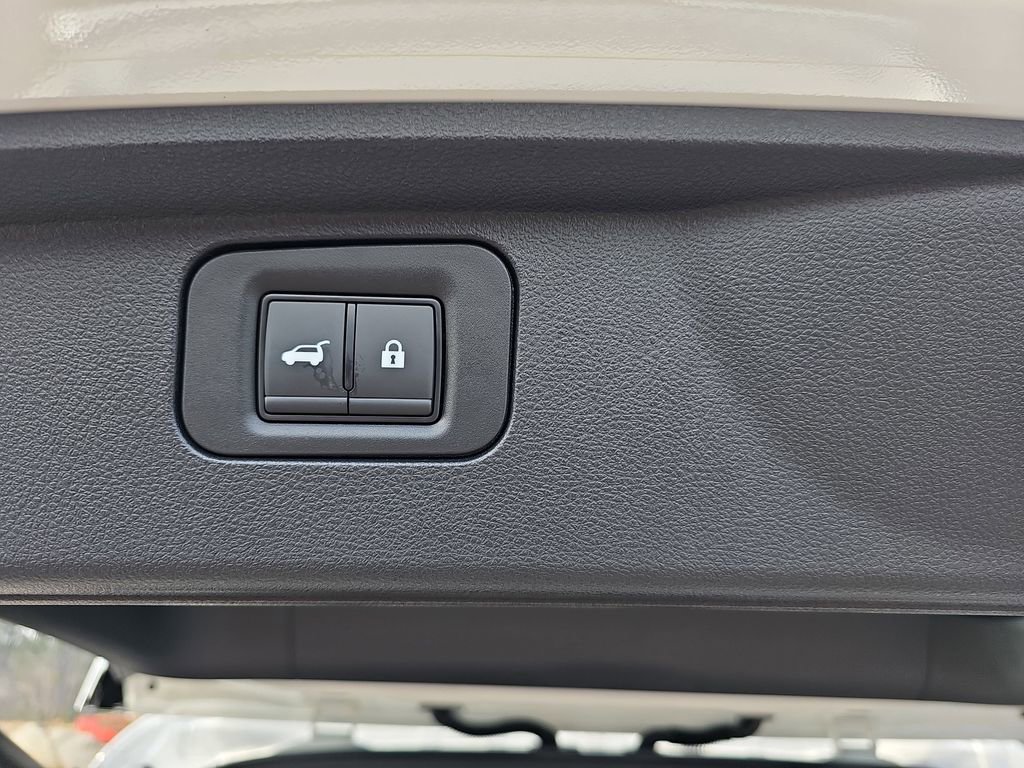 New 2026 Nissan Armada SL w/ Captain's Chari Seat Package RWD image 18
