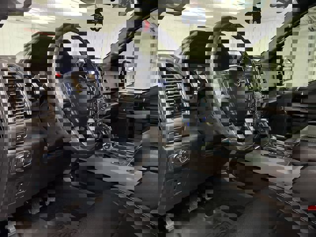 Used 2018 Ford F150 Raptor w/ Equipment Group 802A Luxury image 10