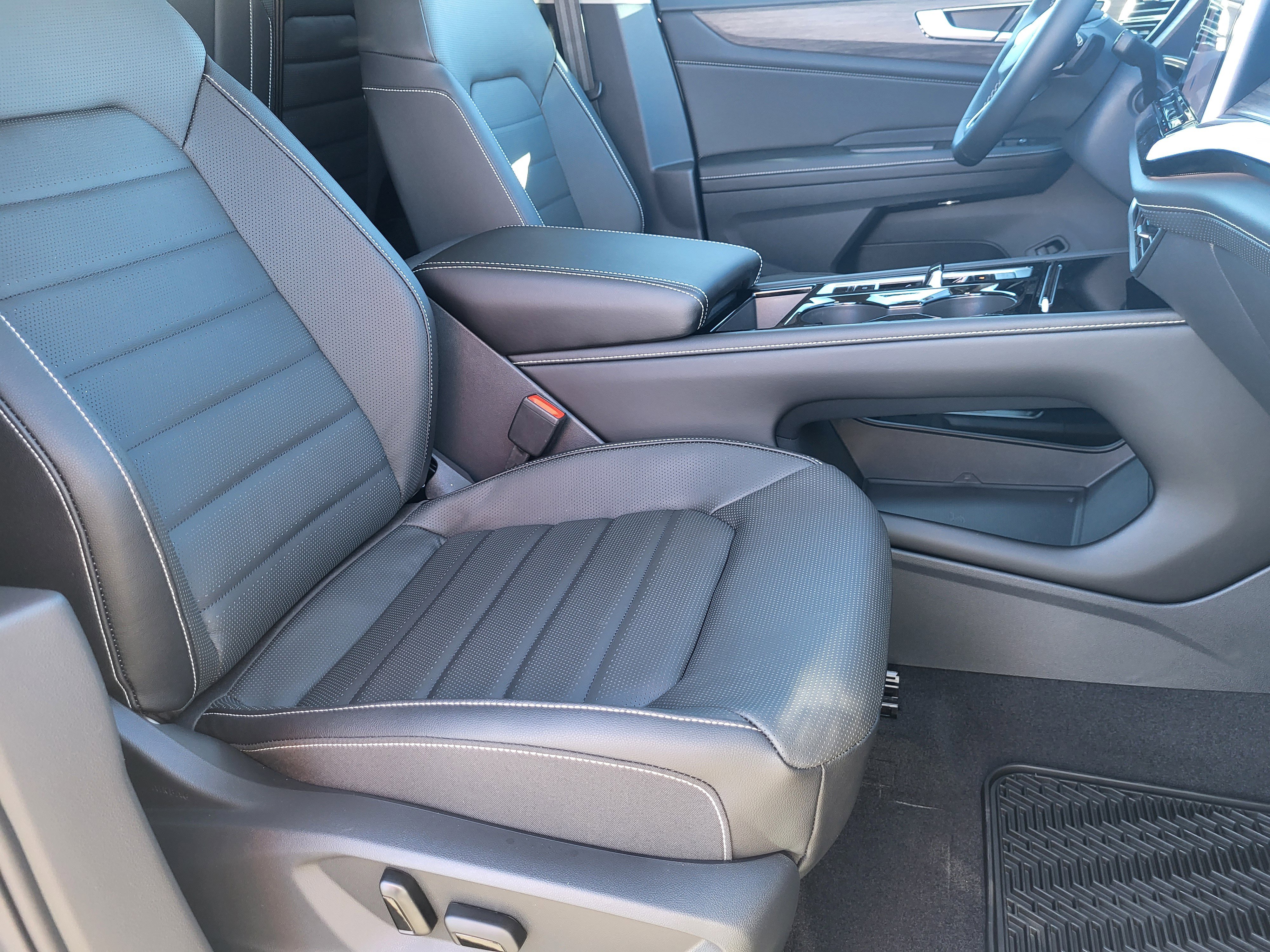 New 2026 Volkswagen Atlas SEL image 24