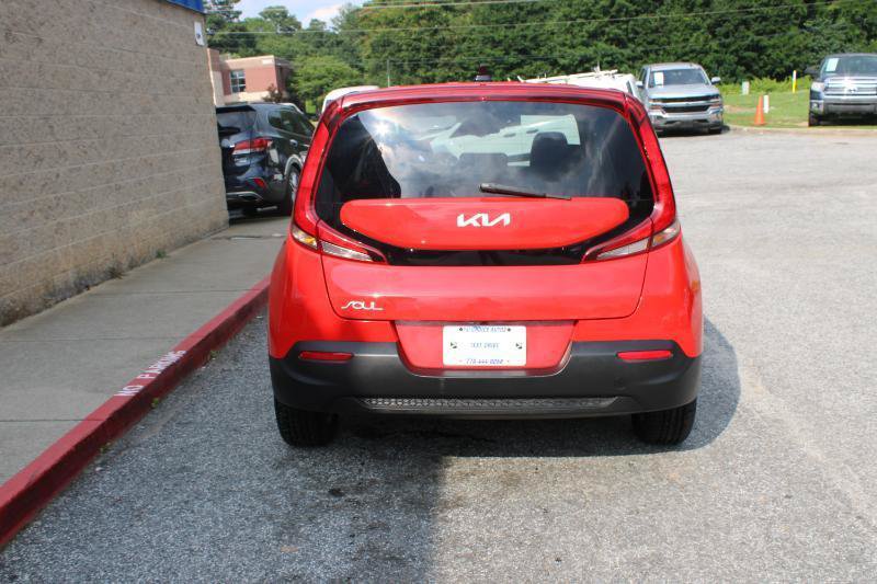 Used 2022 Kia Soul S FWD image 5