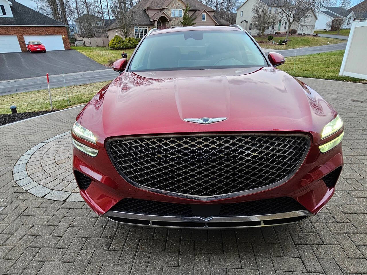 Used 2022 Genesis GV70 2.5T w/ Advanced Package image 4