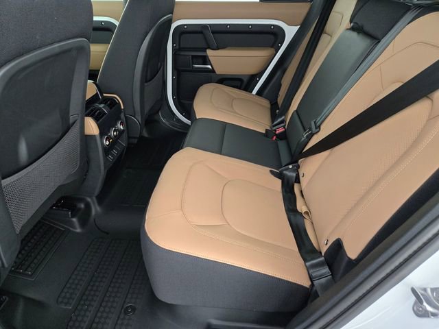 New 2026 Land Rover Defender 110 V8 image 5