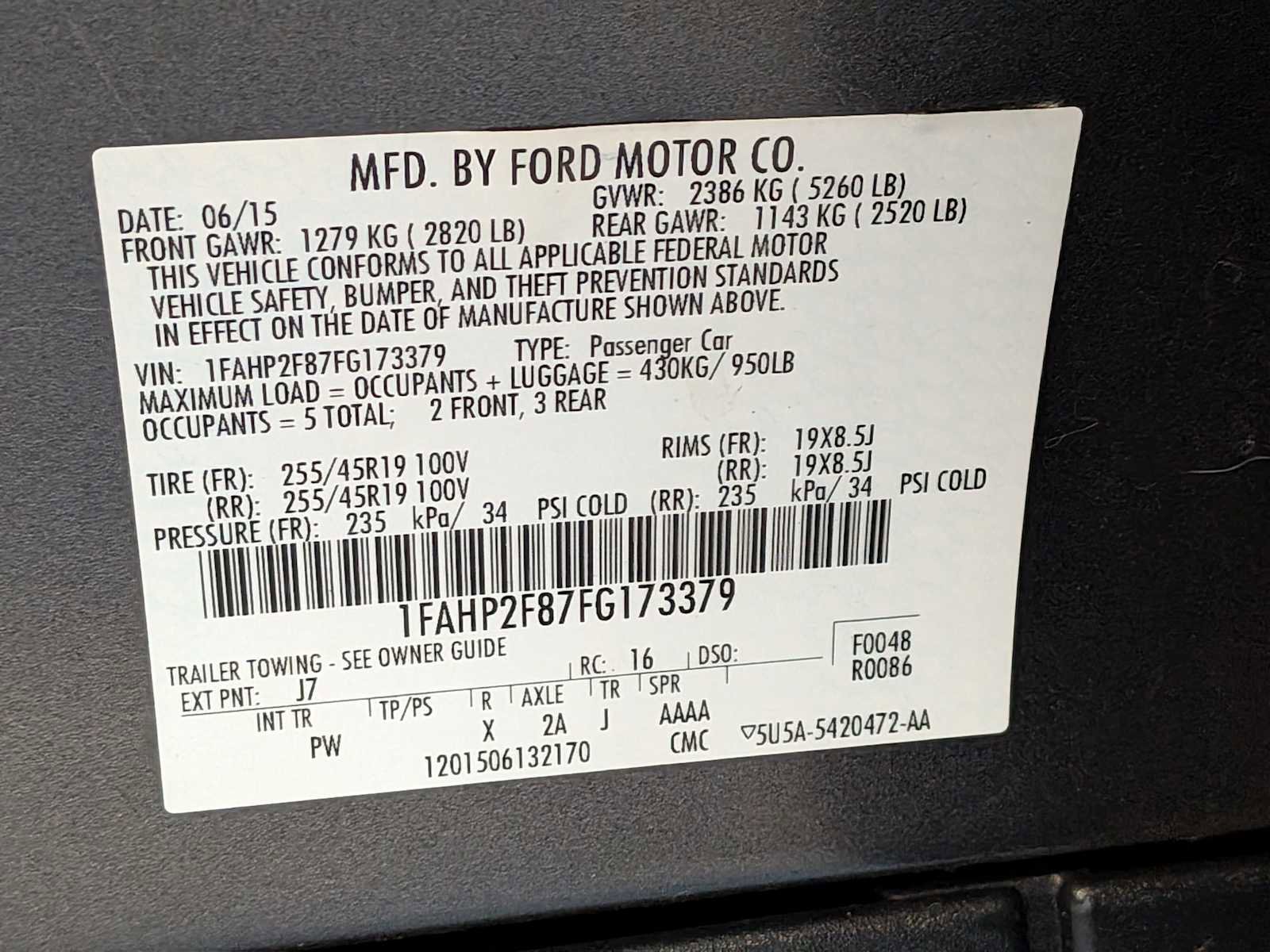 Used 2015 Ford Taurus Limited FWD image 32
