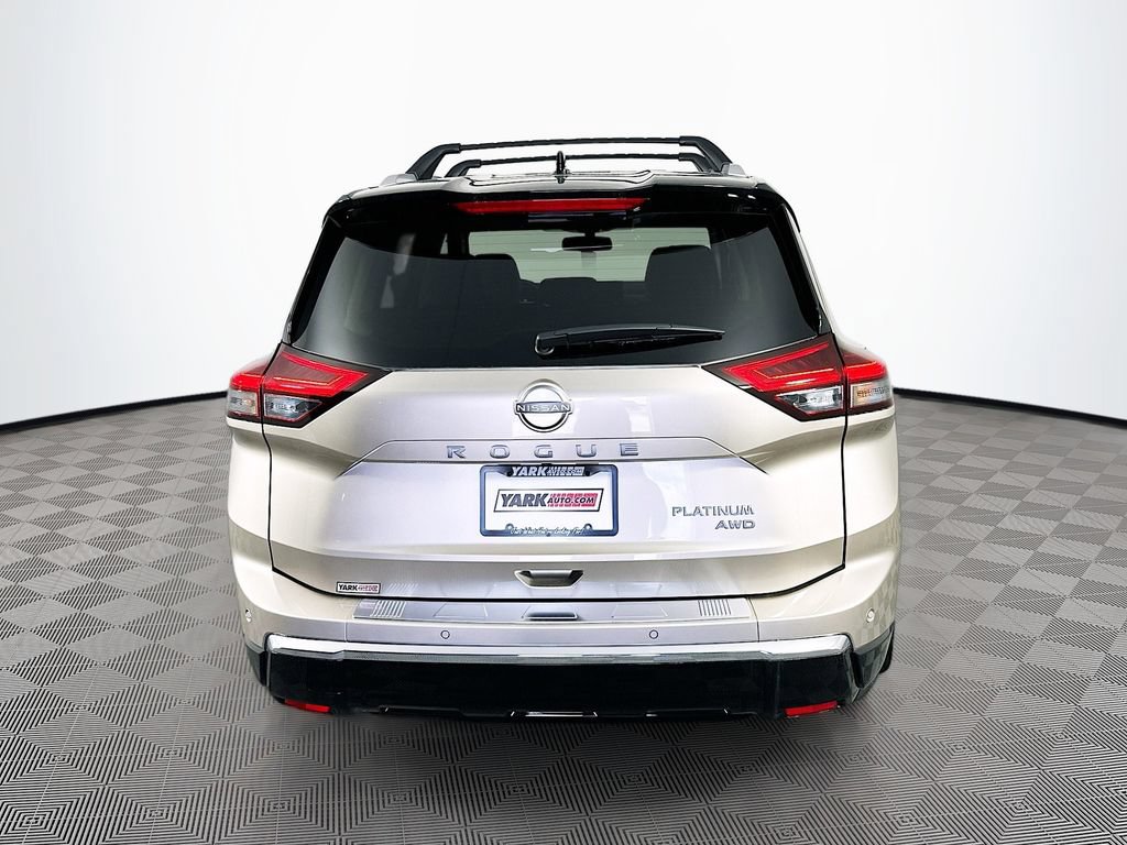 New 2026 Nissan Rogue Platinum AWD/4WD image 9