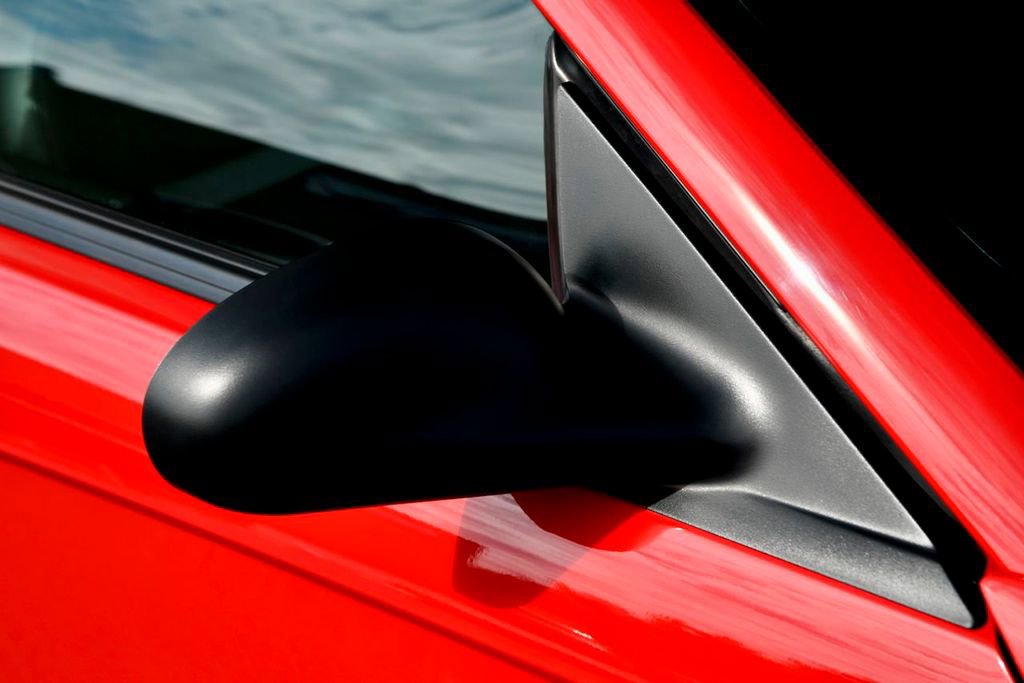 Used 2003 Ford Mustang Mach 1 RWD image 6