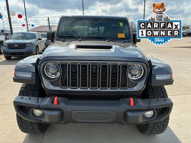 Used 2025 Jeep Gladiator Mojave image 2