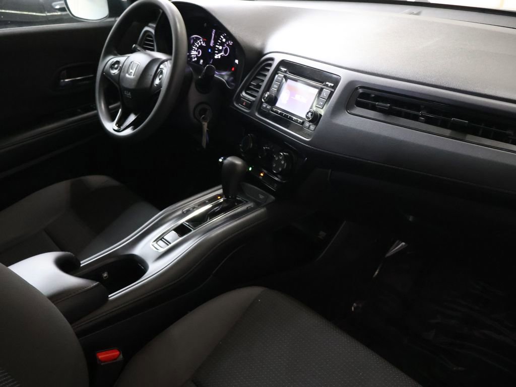 Used 2021 Honda HR-V LX image 11