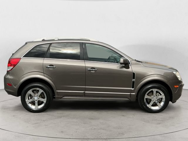 Used 2012 Chevrolet Captiva Sport LT FWD image 4