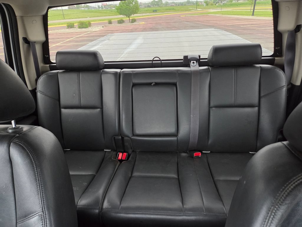 Used 2013 GMC Sierra 2500 SLT w/ Suspension Package, Off-Road AWD/4WD image 28