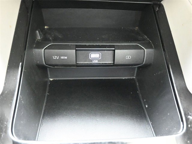 Used 2020 Kia Telluride S w/ S 8 Passenger Seating Package image 31