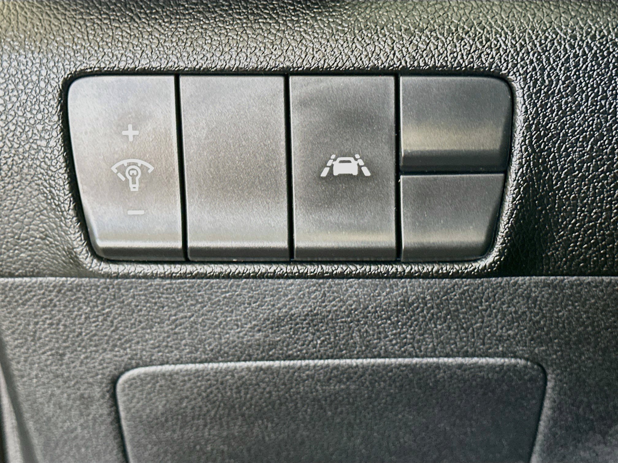 Used 2021 Kia Sportage LX FWD image 16