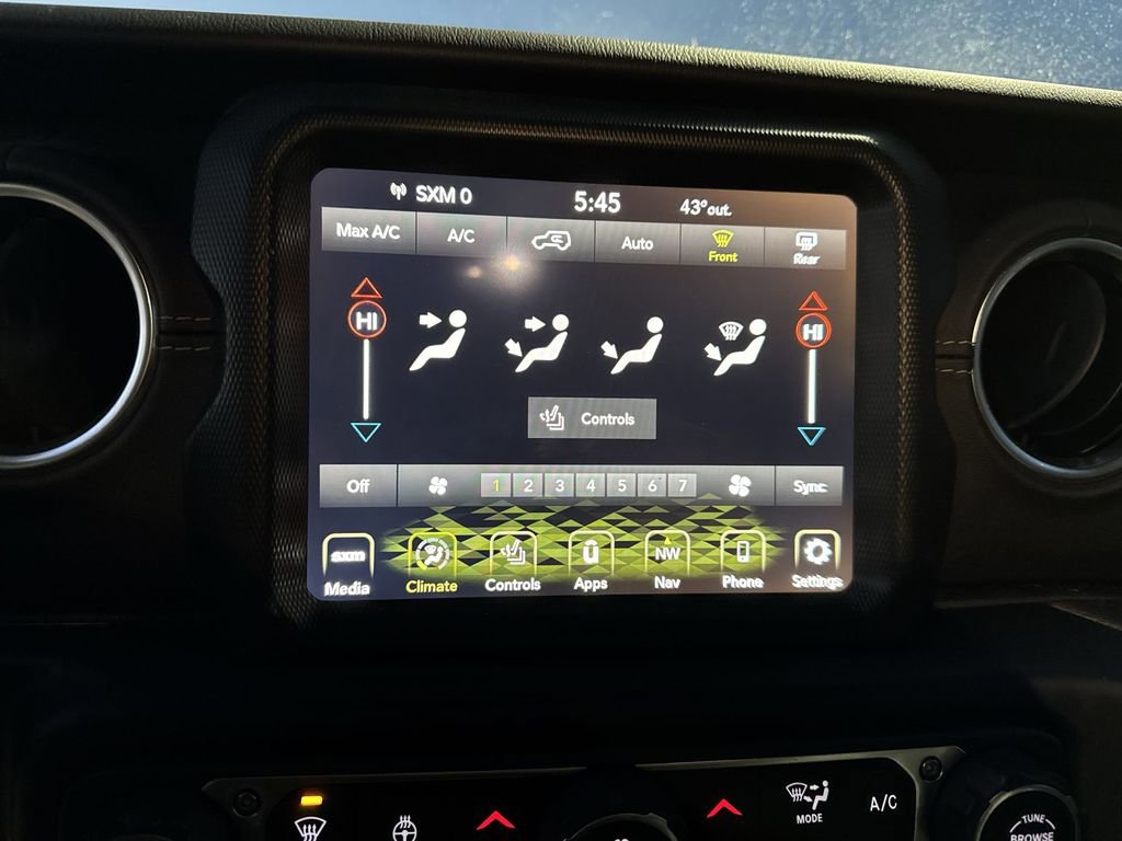 Used 2021 Jeep Wrangler Unlimited Sahara image 19