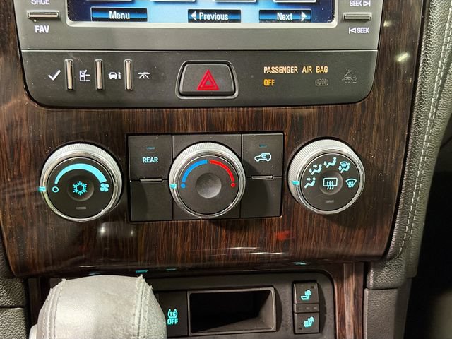 Used 2016 Chevrolet Traverse LT w/ Style and Technology Package AWD/4WD image 16