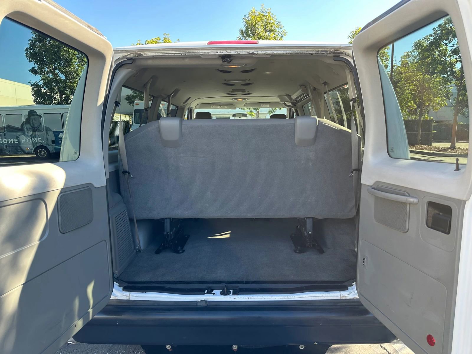 Used 2012 Ford E-350 and Econoline 350 XL w/ Interior Upgrade Pkg image 10