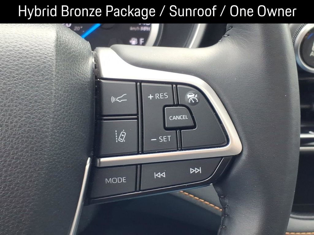 Used 2023 Toyota Highlander Bronze Edition image 24