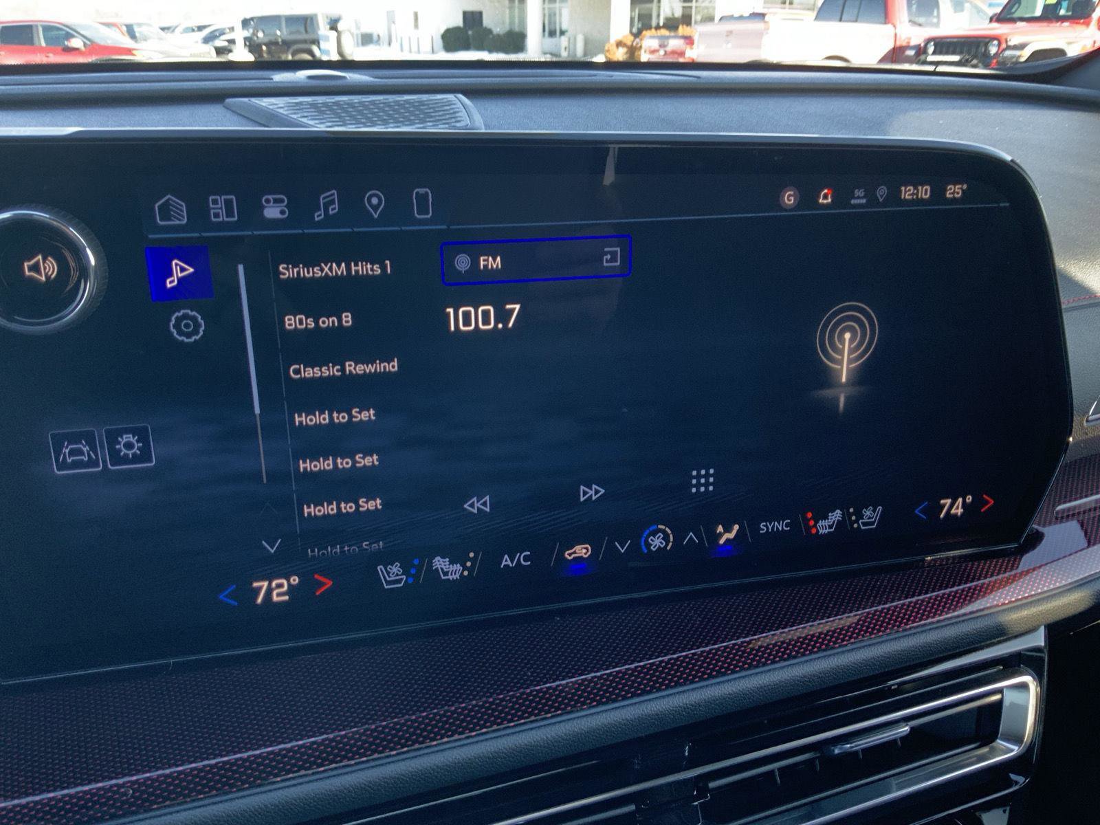 New 2026 Chevrolet Traverse RS w/ LPO, Floor Liner Package image 51