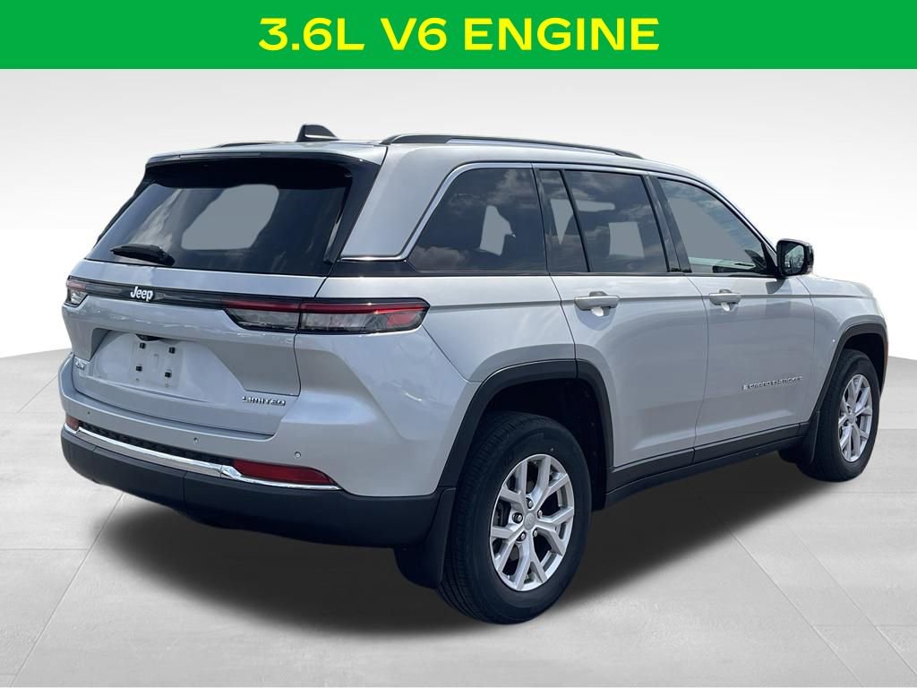 Used 2022 Jeep Grand Cherokee Limited AWD/4WD image 9