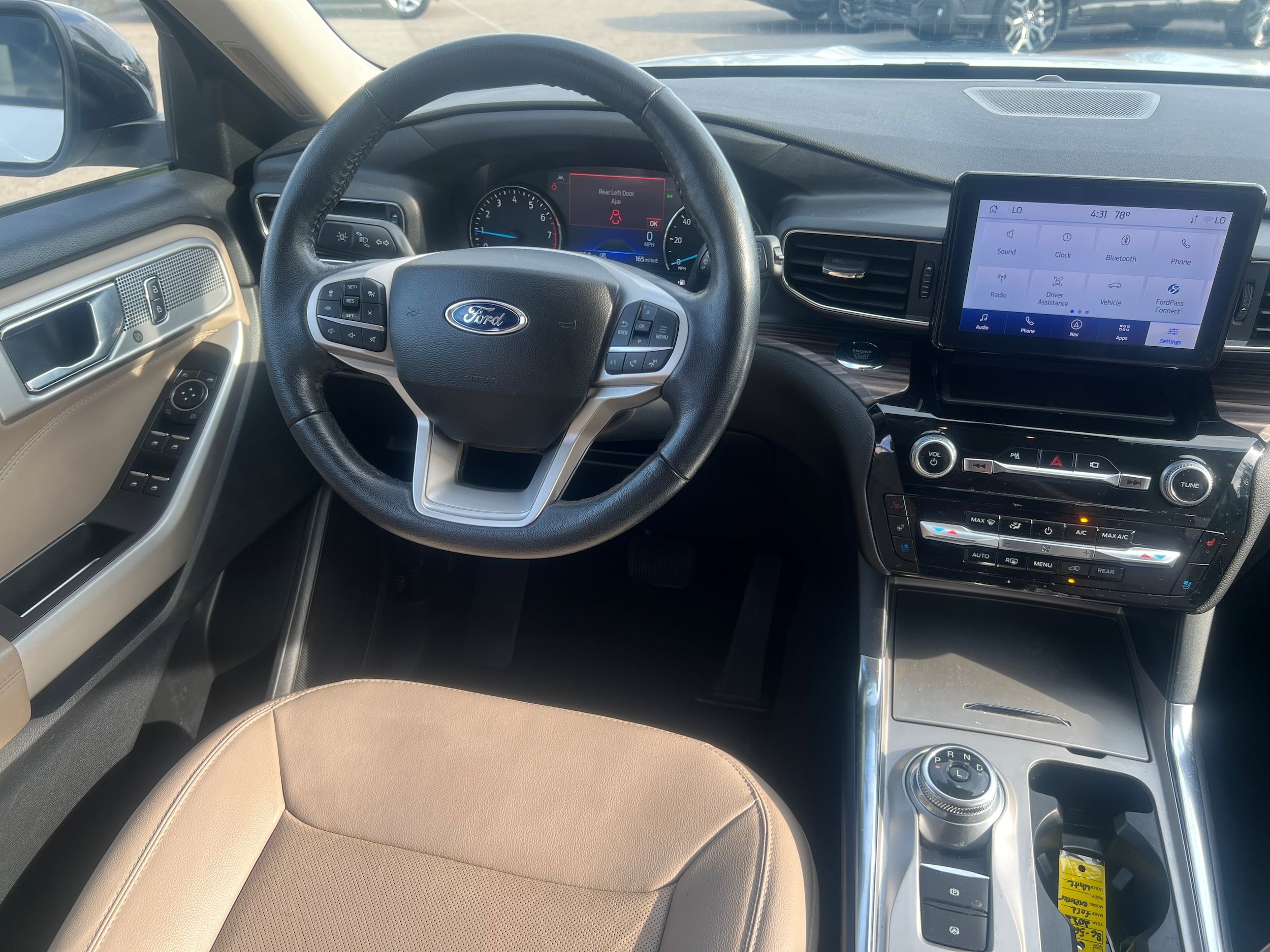 Used 2022 Ford Explorer Limited RWD image 16