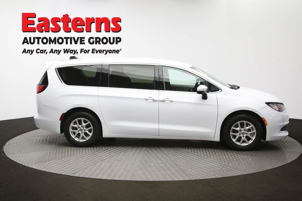 Used 2023 Chrysler Voyager LX FWD image 45