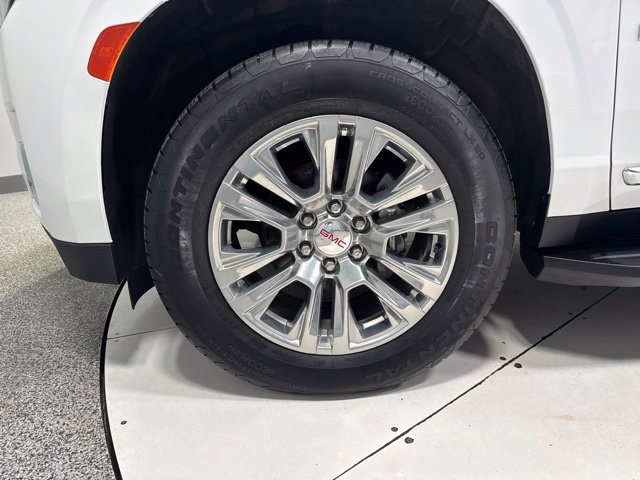 Used 2022 GMC Yukon Denali AWD/4WD image 10