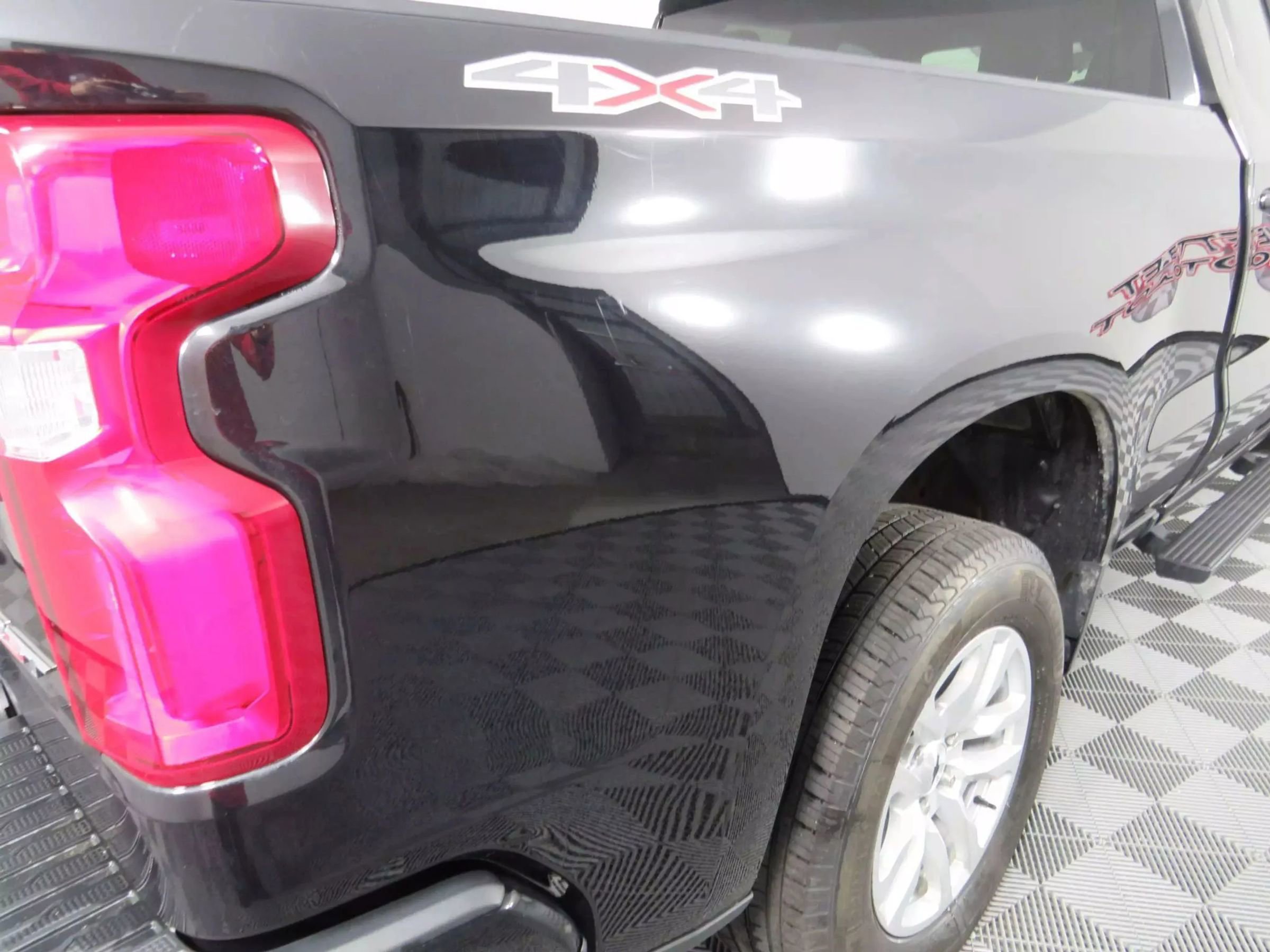 Used 2019 Chevrolet Silverado 1500 RST w/ All-Star Edition AWD/4WD image 30