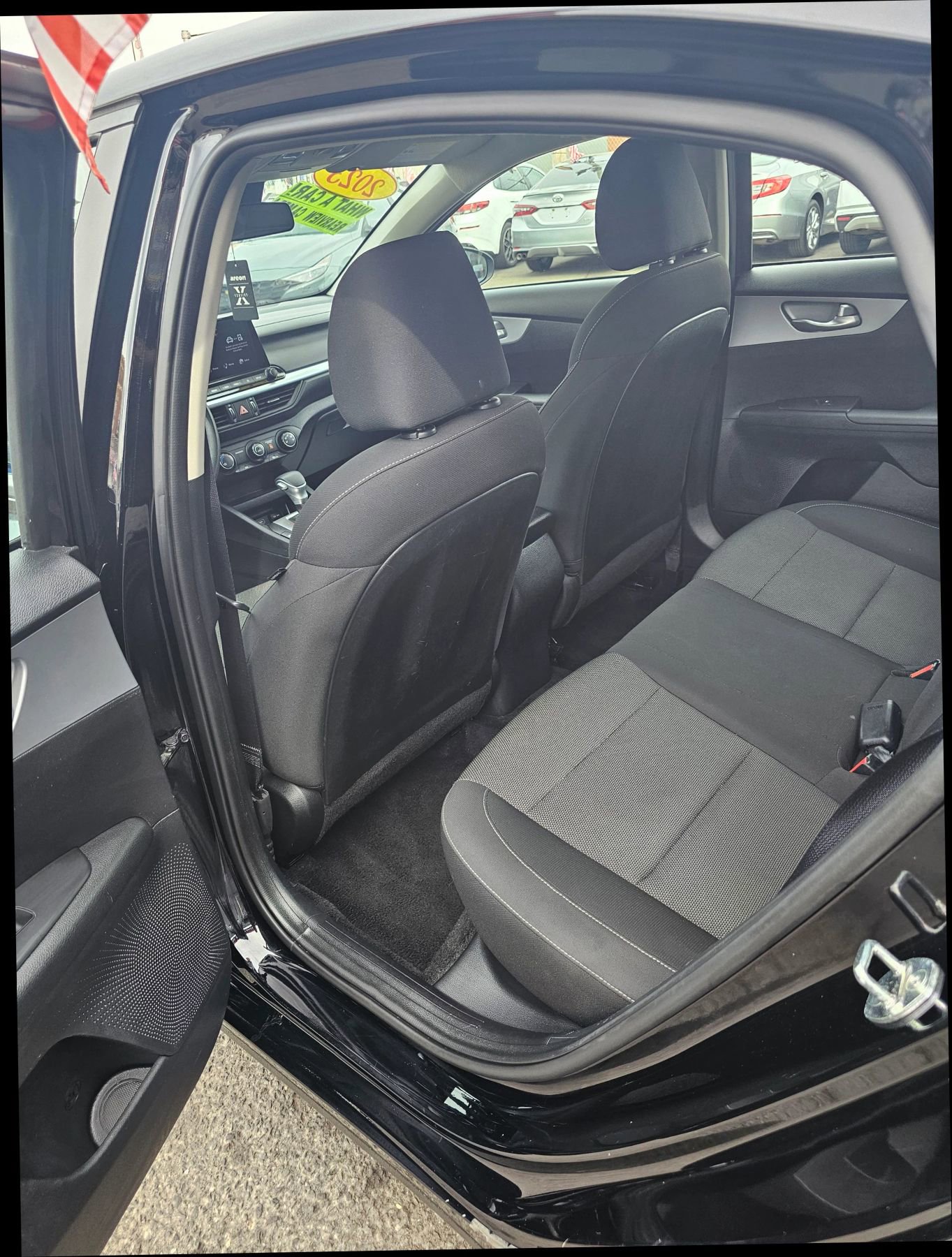 Used 2023 Kia Forte LXS image 8