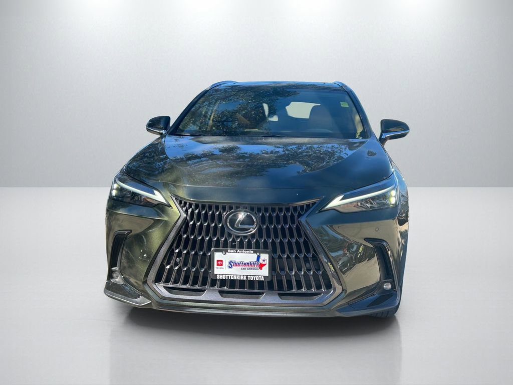 Used 2022 Lexus NX 350h AWD video 2