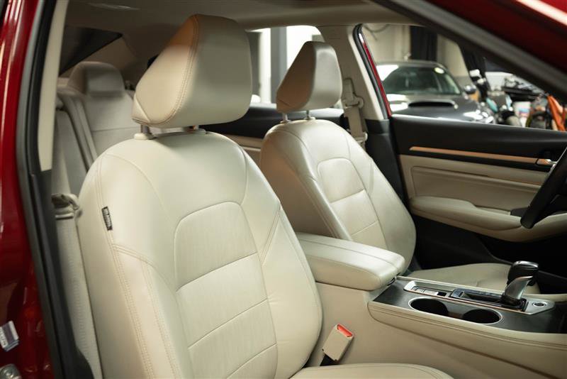 Used 2019 Nissan Altima 2.5 Platinum image 15