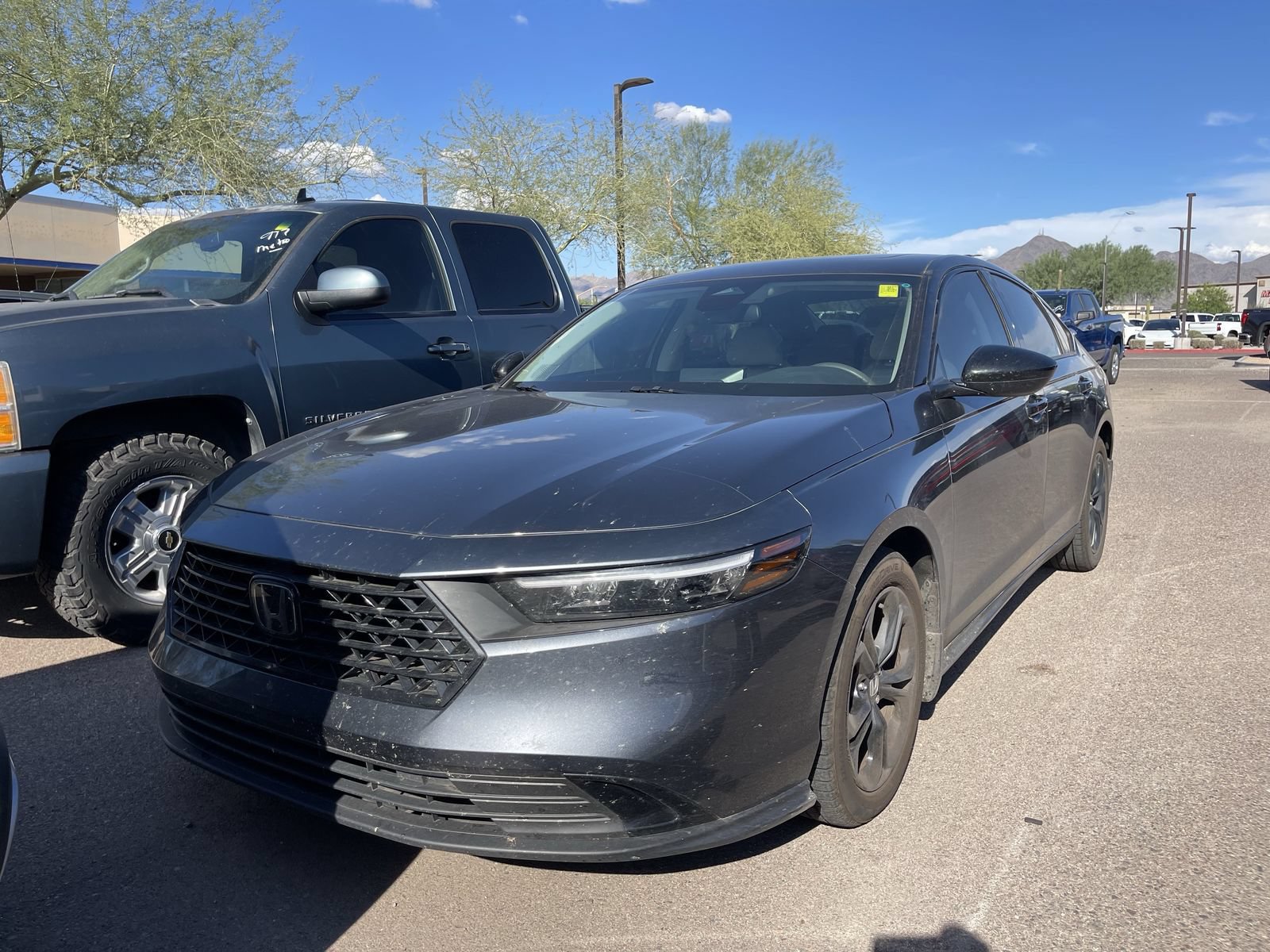 Used 2025 Honda Accord SE image 2