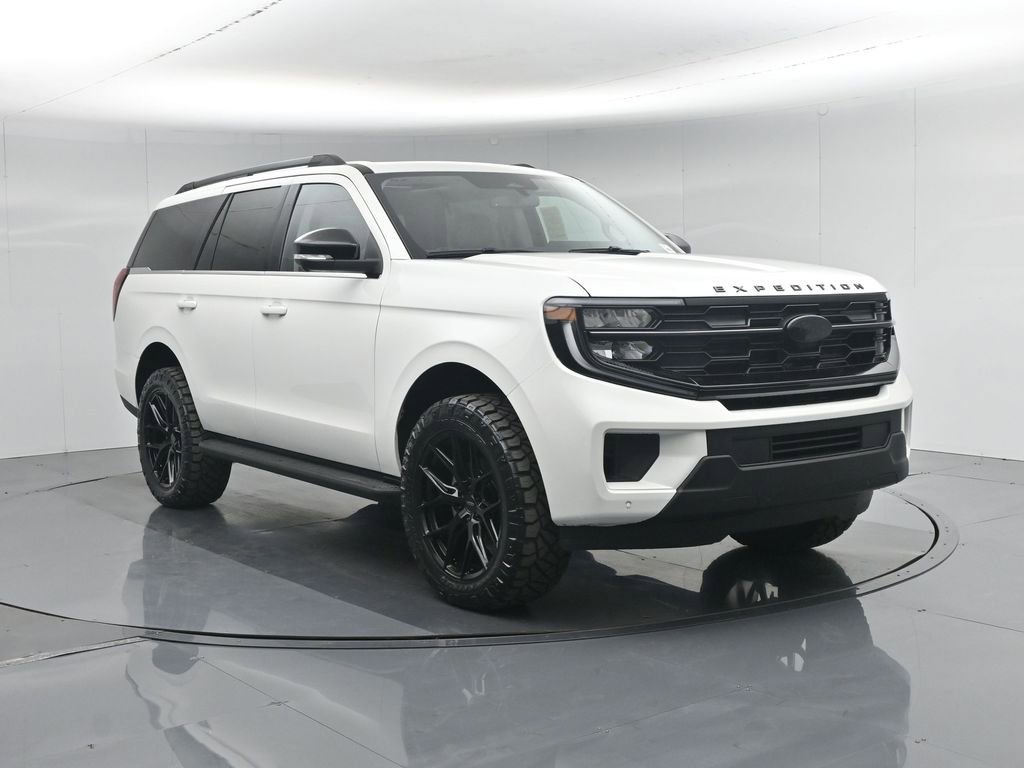 New 2026 Ford Expedition Active image 44