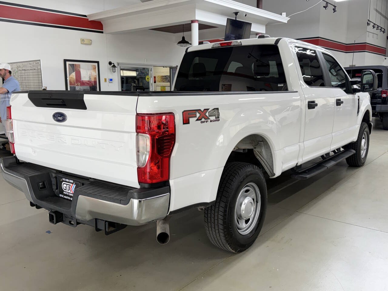 Used 2021 Ford F250 XL w/ STX Appearance Package AWD/4WD image 2