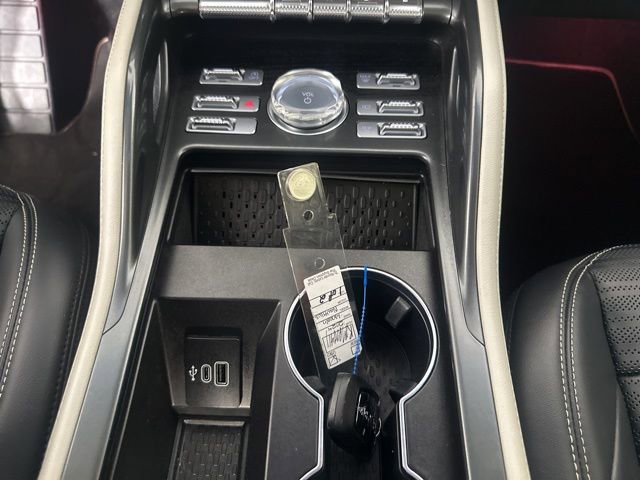 Used 2024 Lincoln Nautilus Reserve w/ Equipment Group 202A image 15