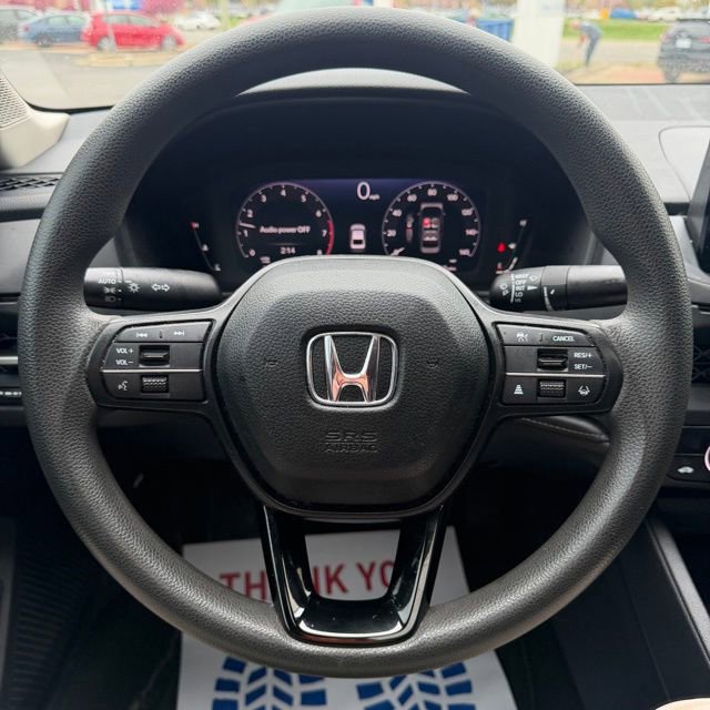 Used 2023 Honda Accord EX image 16