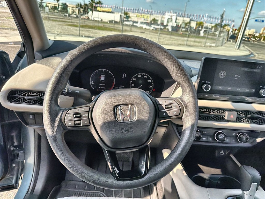Used 2024 Honda HR-V LX image 11