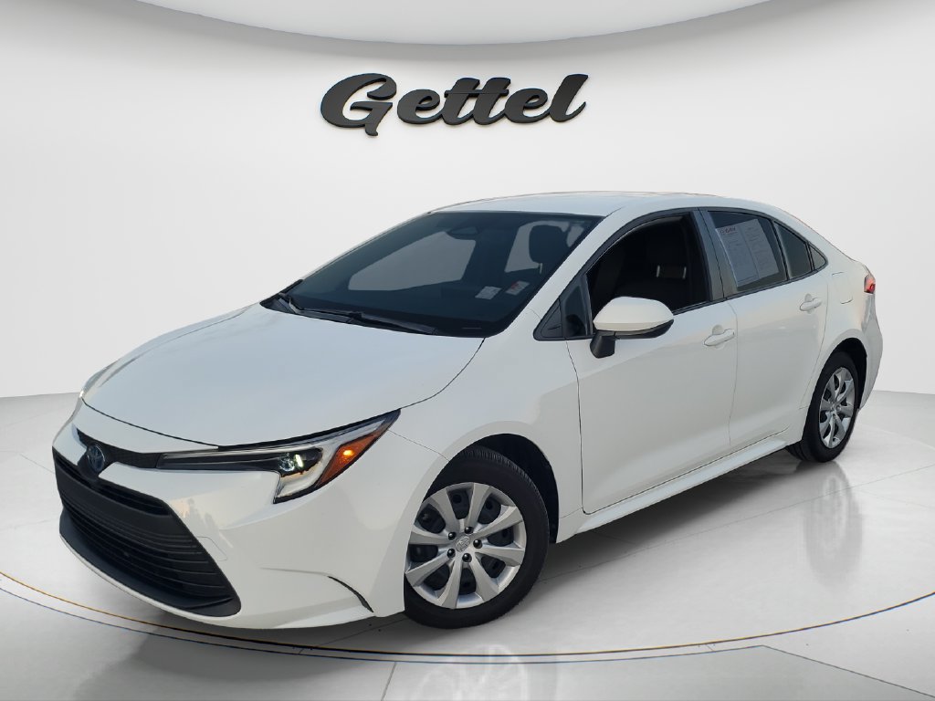 Certified 2025 Toyota Corolla LE