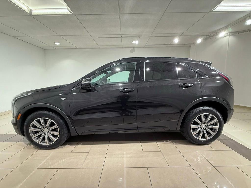 Used 2023 Cadillac XT4 Sport image 2