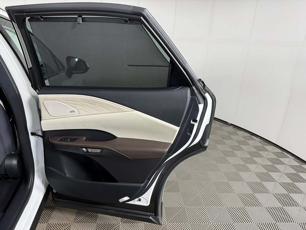 Used 2025 Lexus RX 450h AWD w/ Convenience Package image 28