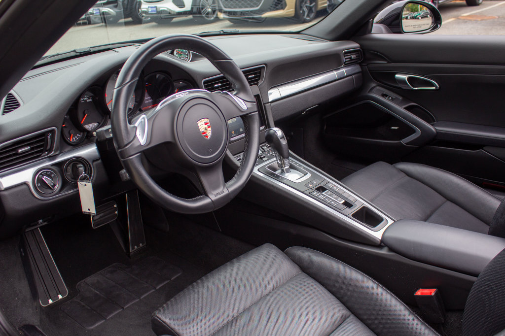 Used 2015 Porsche 911 Carrera S RWD image 11