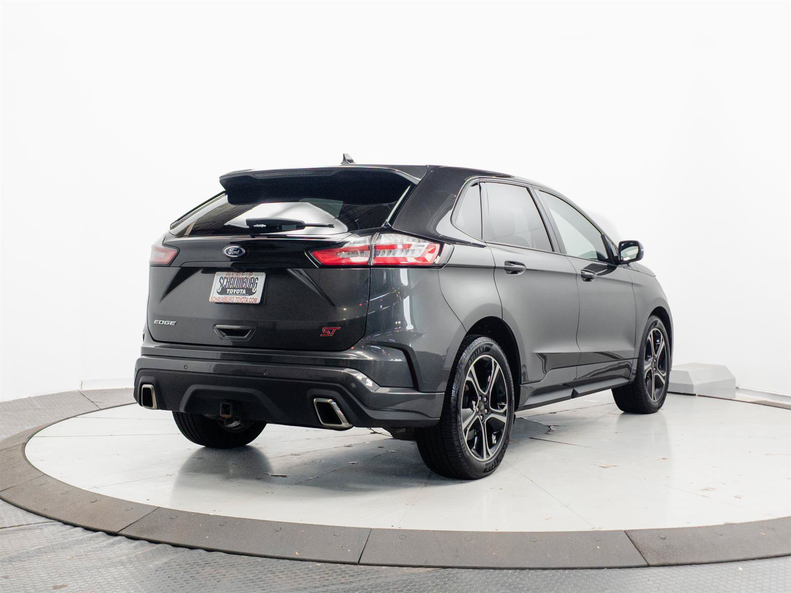 Used 2019 Ford Edge ST AWD/4WD image 14