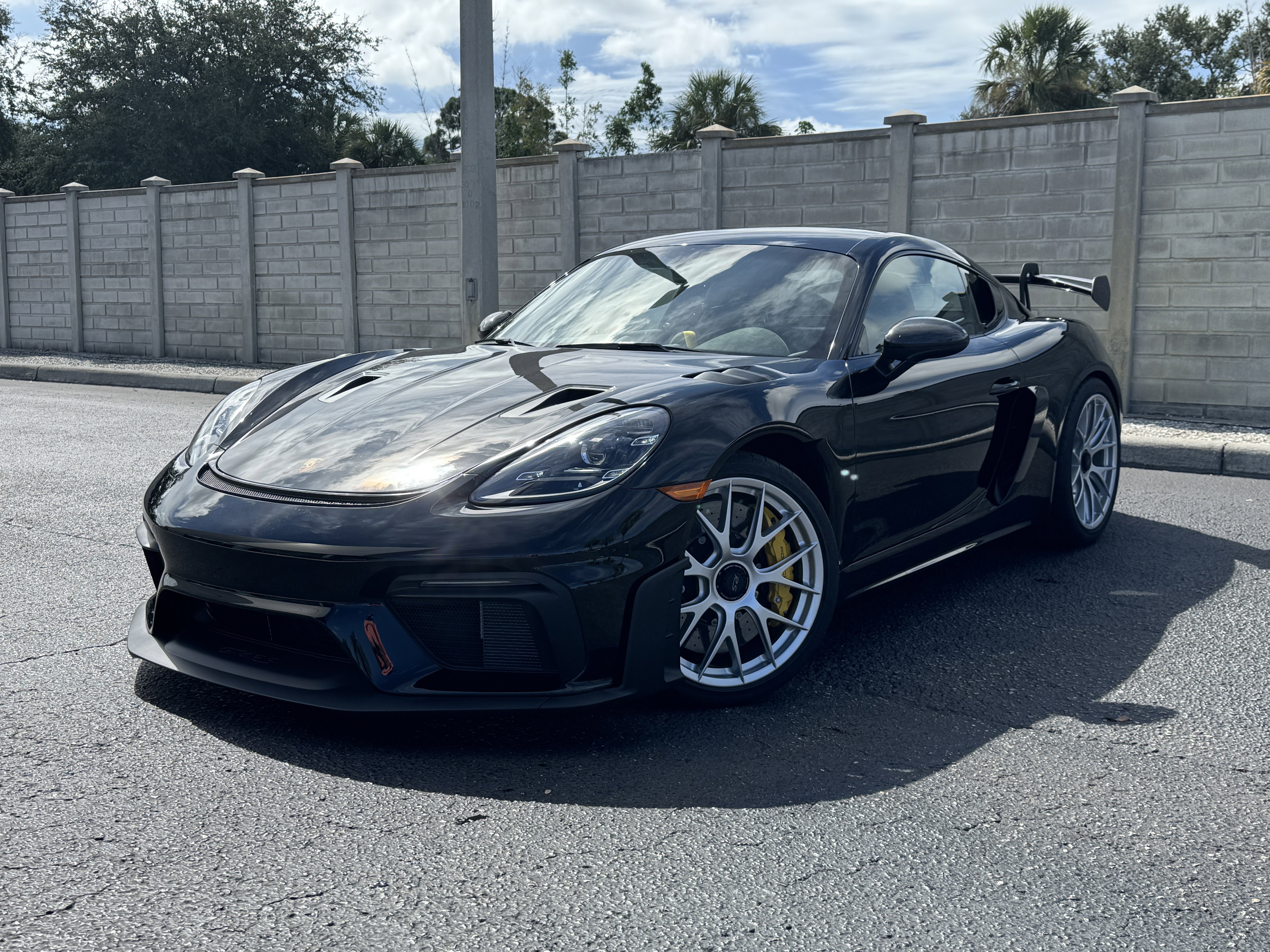 Used 2025 Porsche 718 Cayman GT4 RS