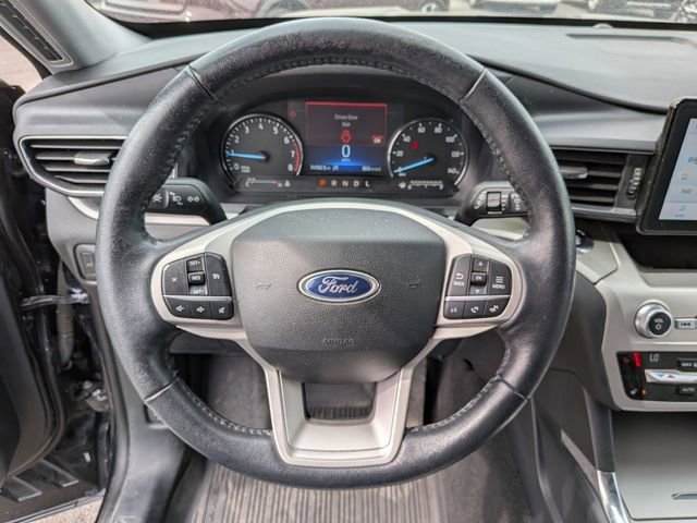 Certified 2021 Ford Explorer XLT w/ Equipment Group 202A image 9