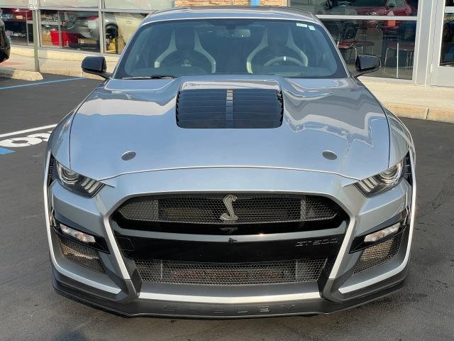 Used 2020 Ford Mustang Shelby GT500 w/ Technology Package RWD image 12