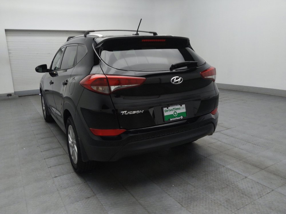 Used 2016 Hyundai Tucson SE w/ Option Group 02 FWD image 5