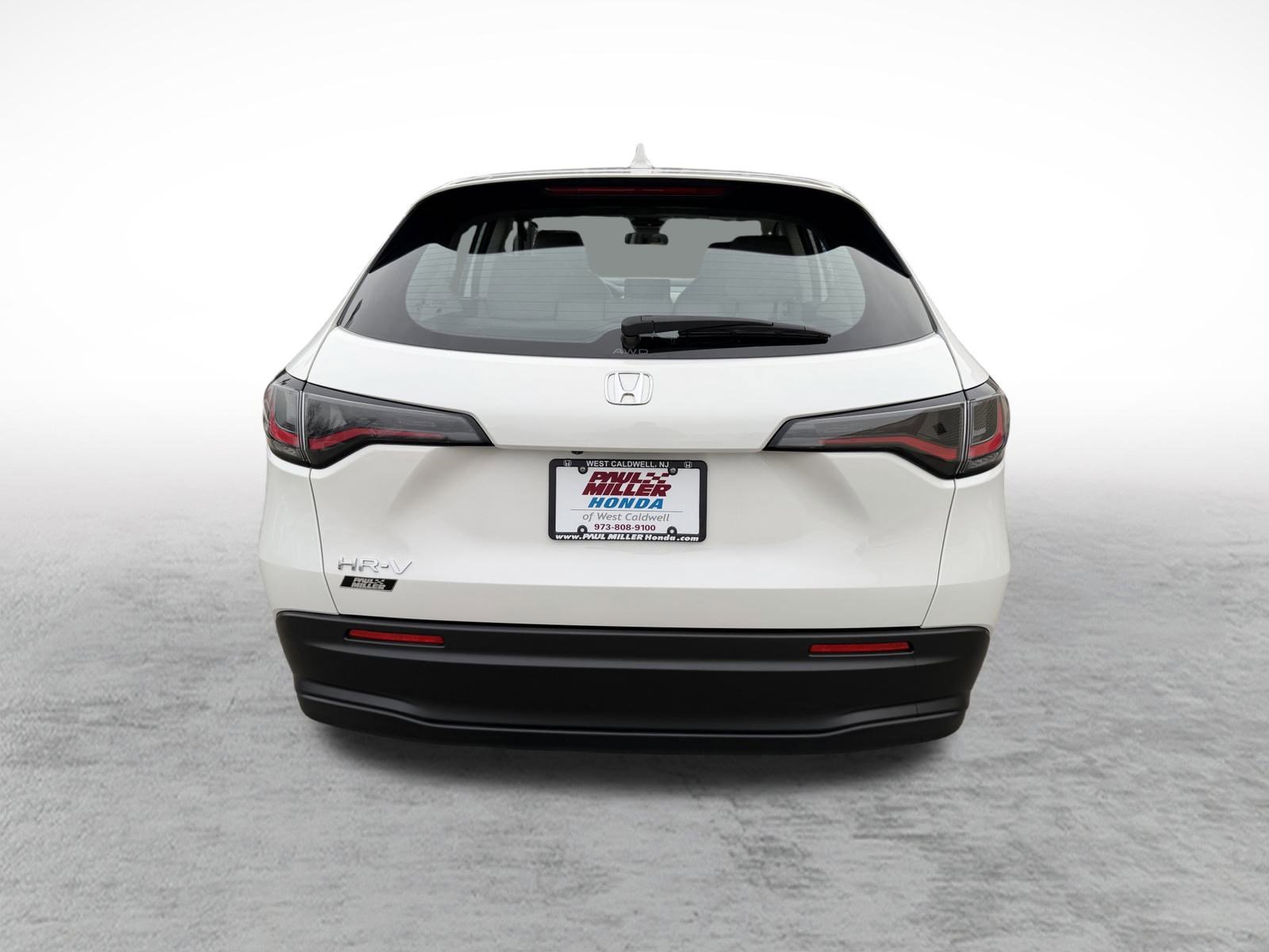 Used 2025 Honda HR-V LX image 5