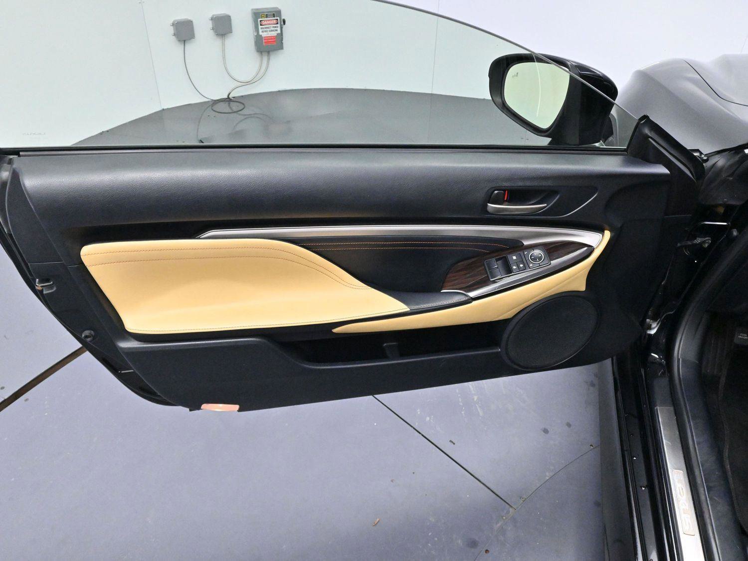 Used 2015 Lexus RC 350 w/ Navigation System Package image 9