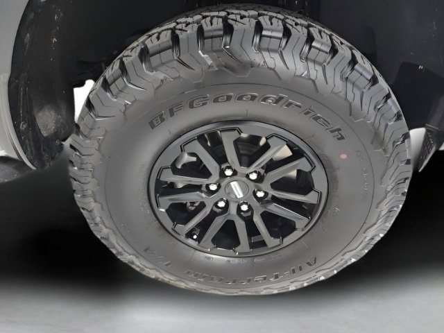 Used 2025 Ford F150 Raptor image 15
