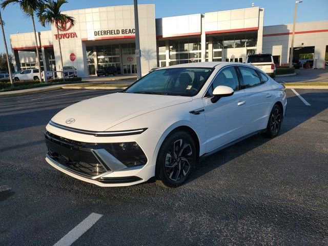 Used 2025 Hyundai Sonata SEL image 2